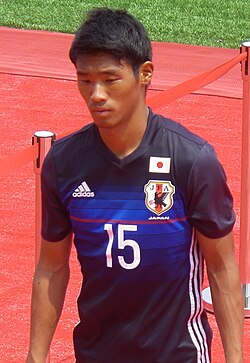 守田英正